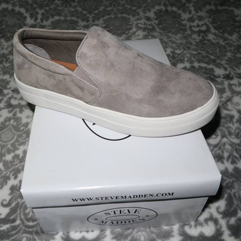 Brand new grey suede Steve Madden Gills slip ons